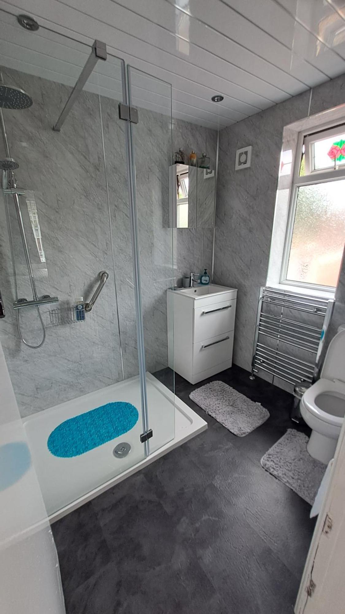 Dalton House - Three Bedroom Property Stretford Free Parking Near The Trafford Centre Манчестер Экстерьер фото